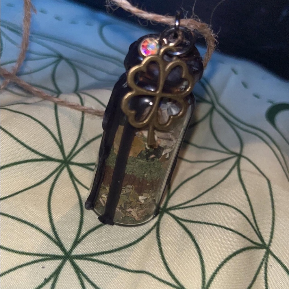 Crystal Spell Jars - Picture 2 of 14